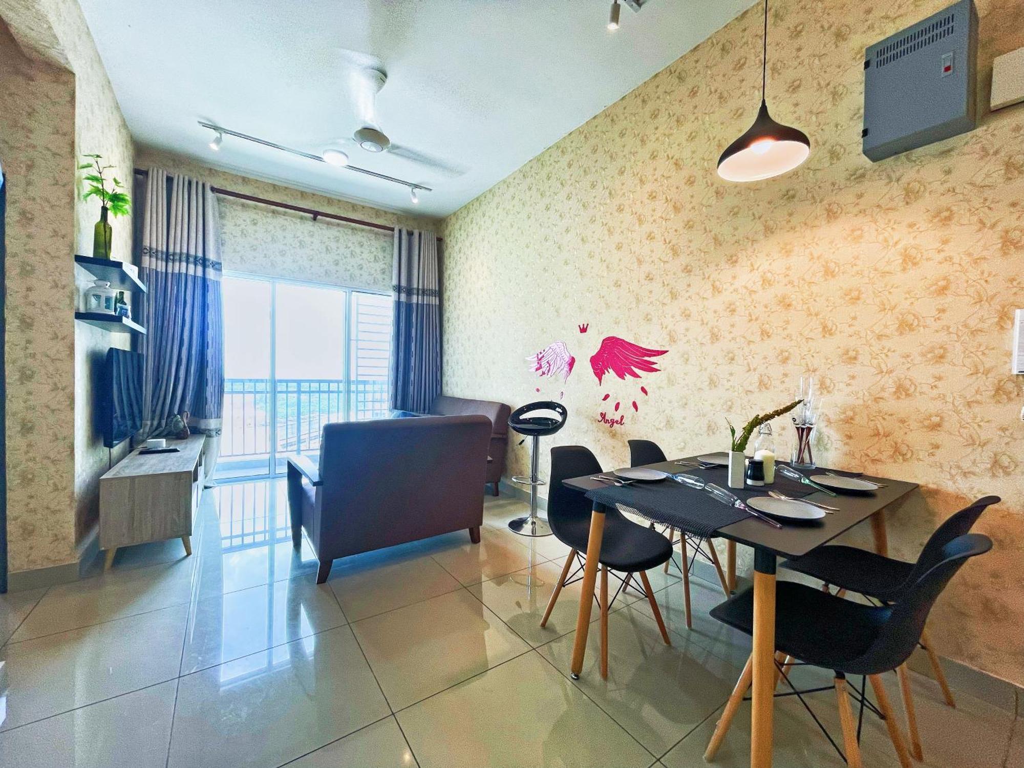 Mesahill Homestay, Nilai By S&T Homez Extérieur photo