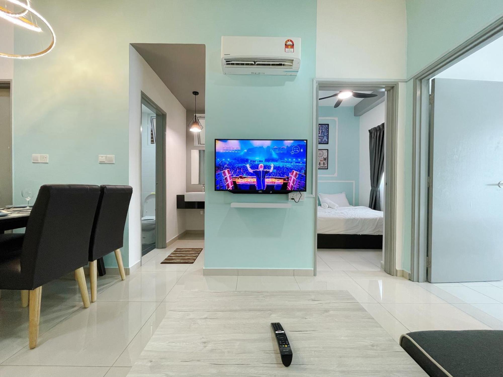 Mesahill Homestay, Nilai By S&T Homez Extérieur photo