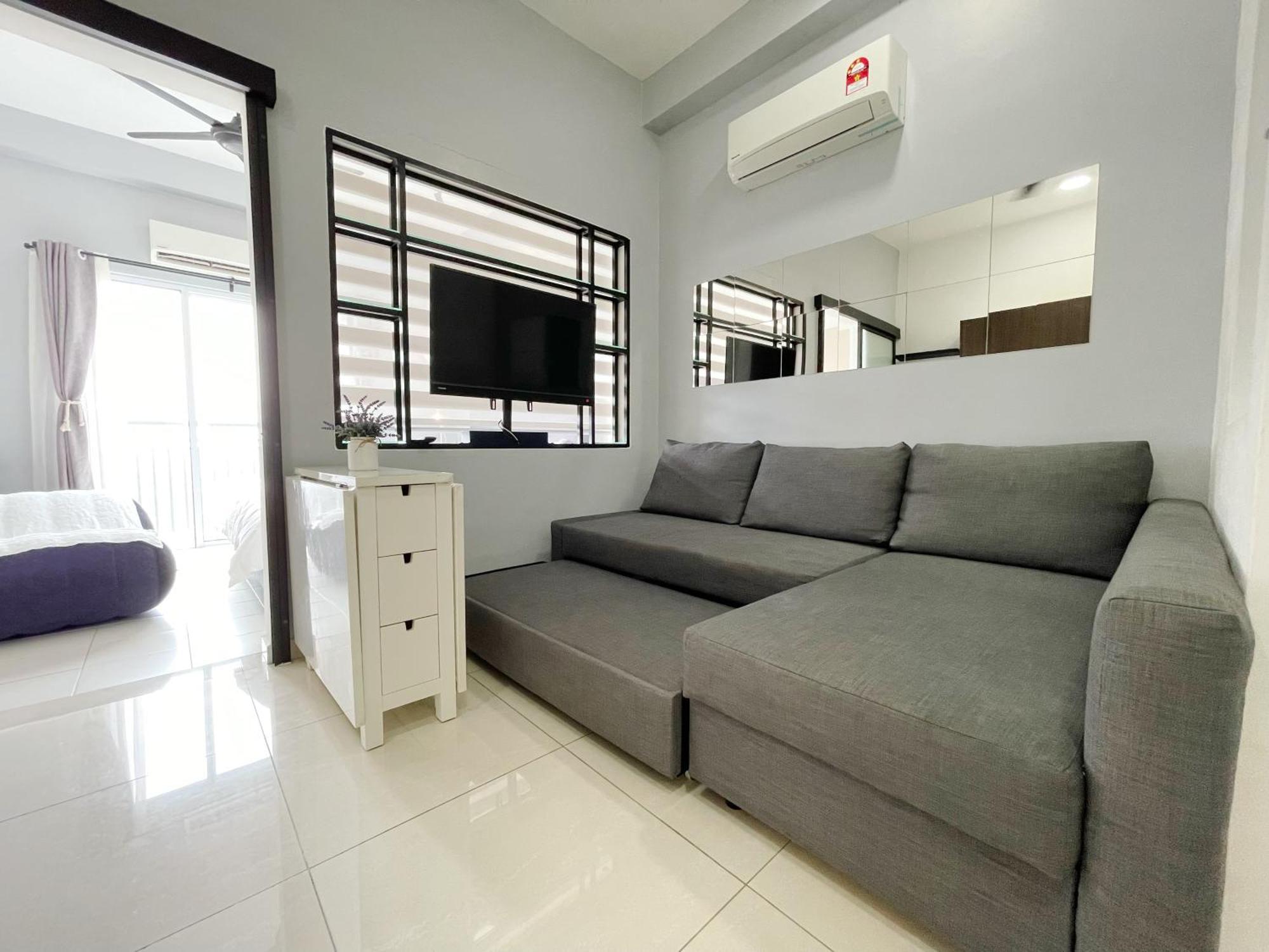 Mesahill Homestay, Nilai By S&T Homez Extérieur photo